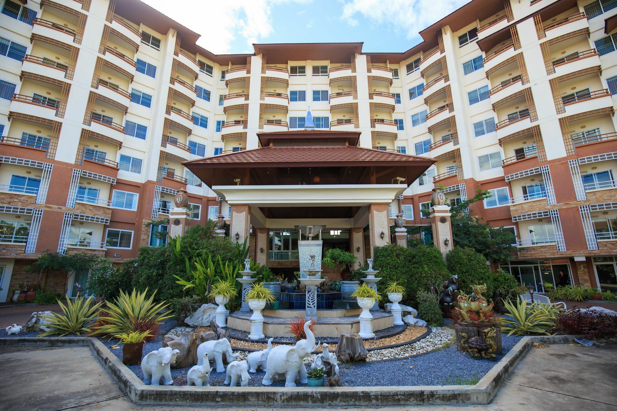Kwanruen Resort Nakhonratchasima Esterno foto